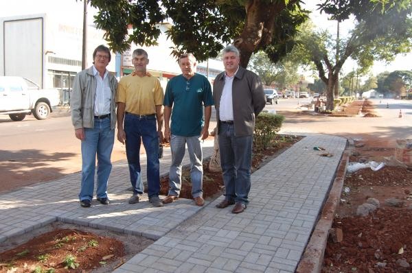 Prefeitura de Corbélia investe na revitalização das avenidas