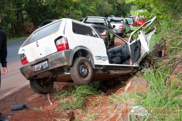 Estudante morre em capotamento na PR 573 em Corbélia