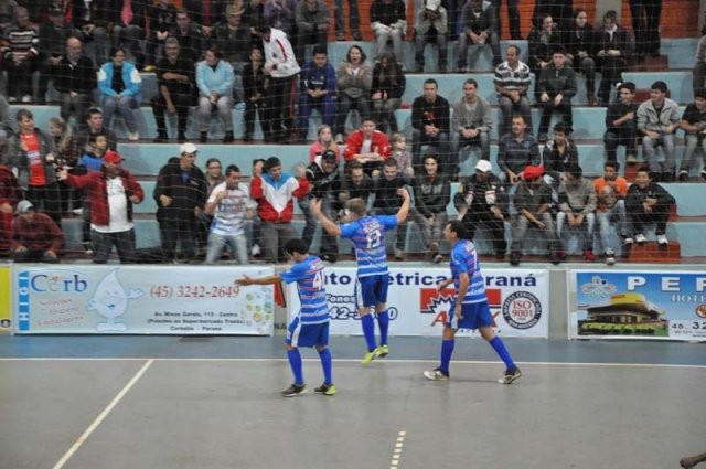 Corbélia Futsal consegue o empate contra o Maringá