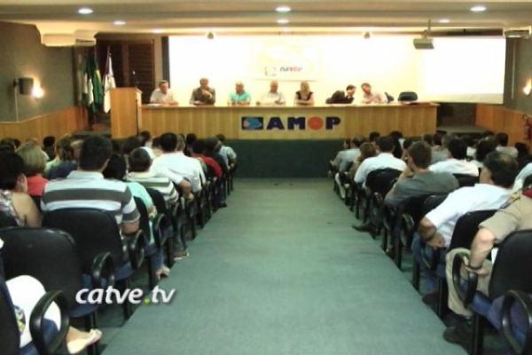 Prefeitos se reúnem para discutir sobre implantação do Samu Regional