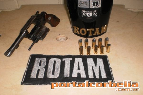 Apos denuncia, ROTAM de COrbelia apreende homem com arma de fogo.