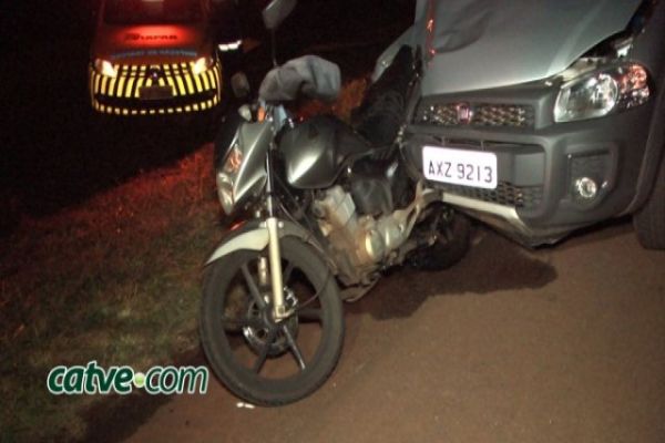 Mototaxista e passageira ficam gravemente feridos em acidente na BR 369