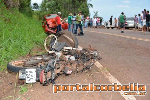 Grave acidente tira vida de dois jovens em Braganey