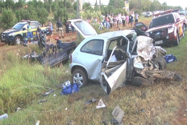 Cinco pessoas morrem em grave acidente na BR 369 em Cascavel