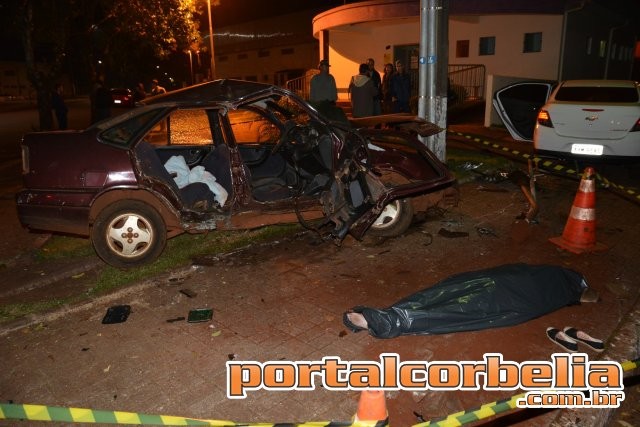 5 pessoas ficam feridas e 1 morre em grave acidente na Av São Paulo