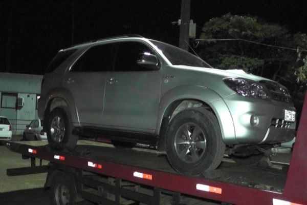 Caminhoneta é roubada em Corbélia e recuperada no município de Santa Tereza