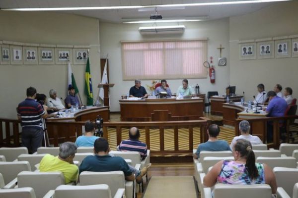 Discurso dos vereadores na Sessão Ordinária da Câmara Municipal dia 13/02/2017