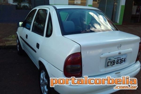 Corsa é furtado em Corbélia