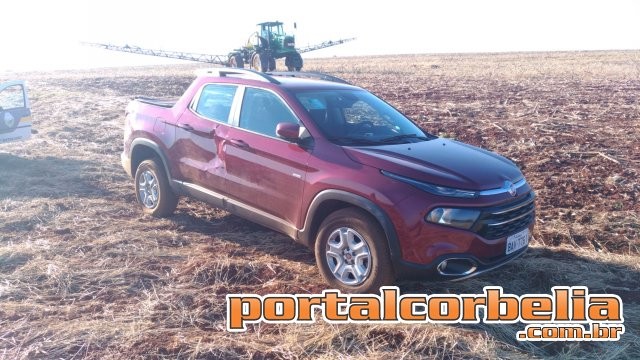 Trabalhador encontra Fiat Toro roubada ontem