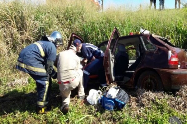 Grave capotamento mobiliza equipes de socorro na BR-369