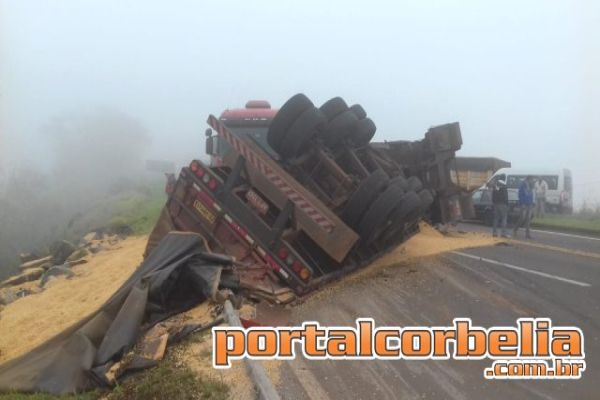 Grave acidente envolve 4 veículos na BR369 no trevo de acesso à Nova Aurora