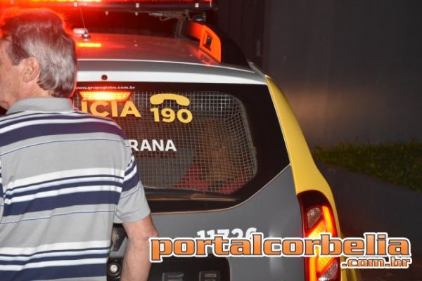 Homem é detido cometendo atos obscenos em praça