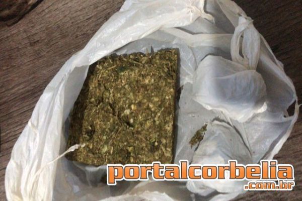 Menores são apreendidos com 99 gramas de maconha