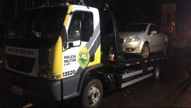 Carro carregado com cigarro contrabandeado é apreendido em Corbélia