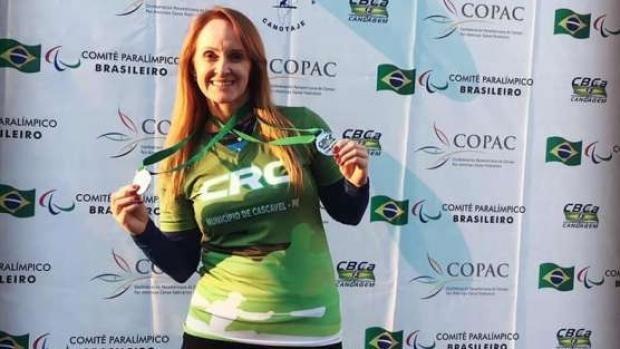 Integrante do CRC conquista medalhas no Sul e Pan-Americano de Paracanoagem