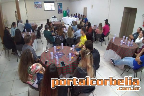 Evento marca inauguração do polo EAD Fag em Corbélia