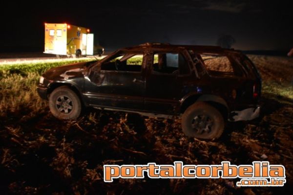 Colisão traseira envolvendo dois veículos é registrada na Br369