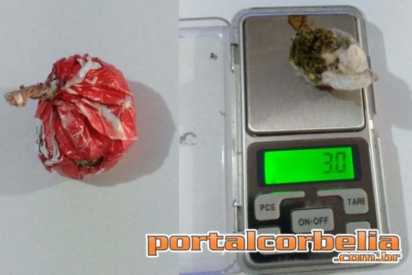 Polícia Militar apreende menor com maconha