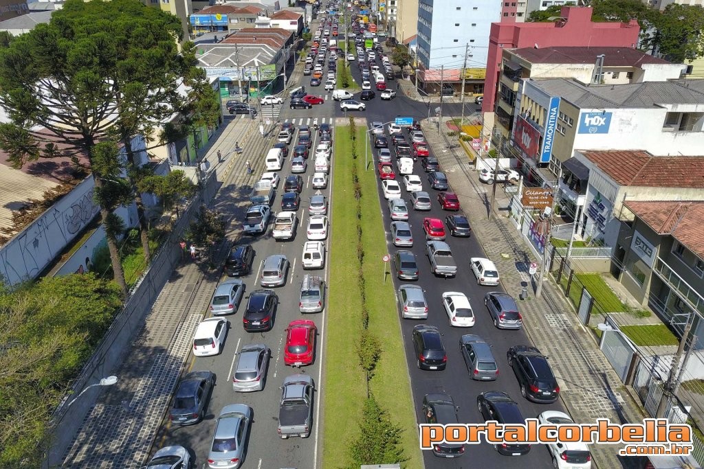 Adiado prazo para licenciamento de veículos