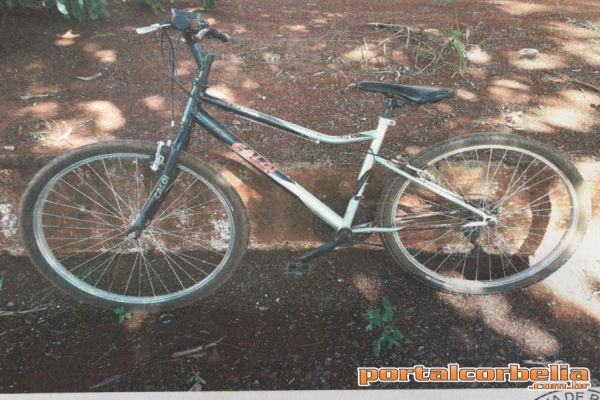 Polícia localiza bicicleta abandonada