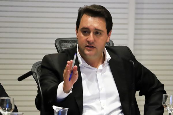Ratinho Júnior vai decretar Lockdown no Paraná a partir da próxima quarta feira