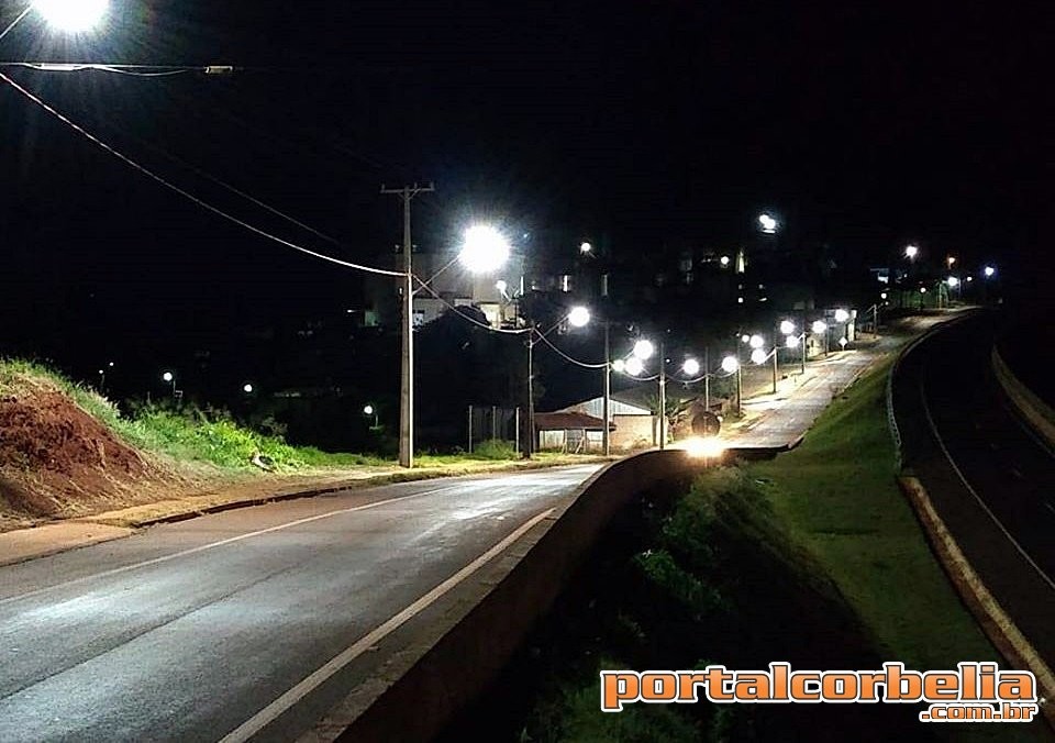 Alvorada do Sol ganha a iluminação pública na marginal da rodovia 369