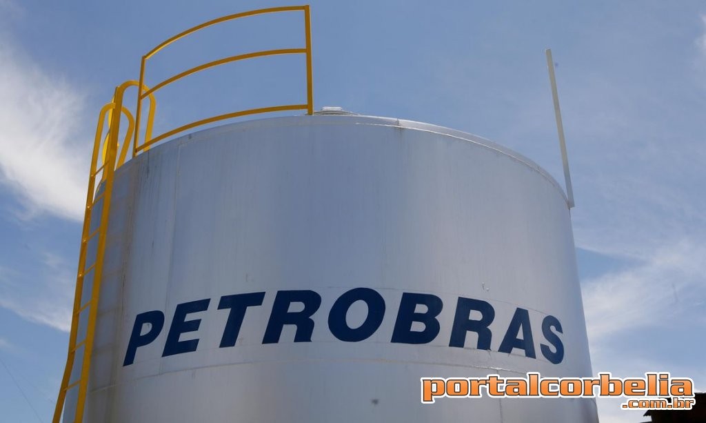 Preço do diesel em refinarias da Petrobras cai 7% e da gasolina 5%