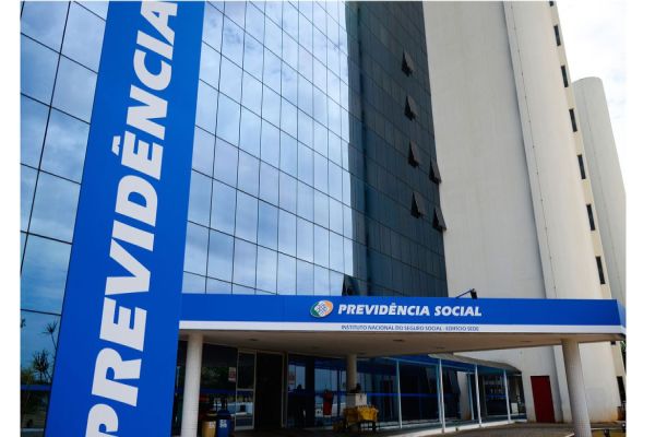 INSS permite remarcação de perícia médica por meio da Central 135