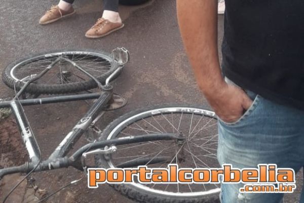 Colisão envolvendo carro e bicicleta é registrada na rua General Osório