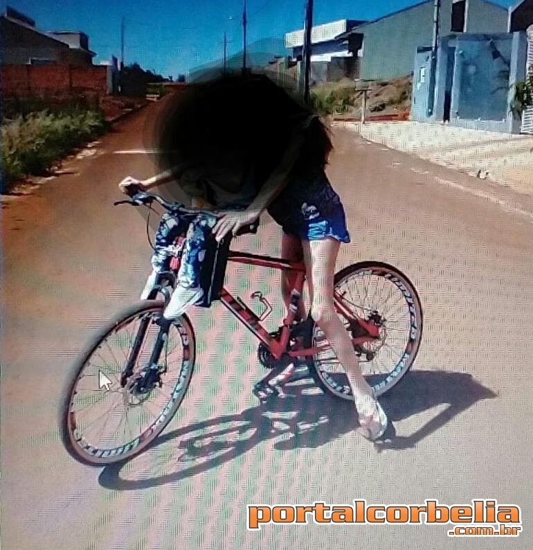 Proprietária procura por bicicleta furtada no final de semana