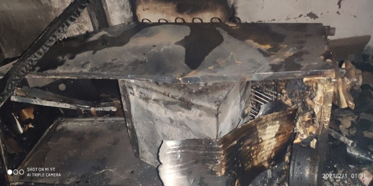 Casa é destruída em incêndio na rua Primavera