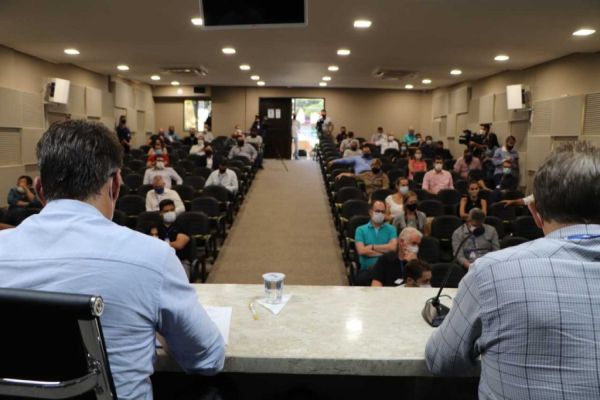 Prefeitos da Amop seguirão decreto que fecha atividades não essenciais