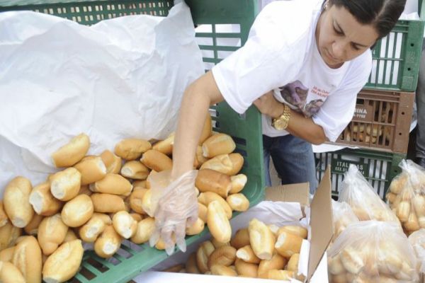 Pão francês só poderá ser comercializado por quilo, a partir de junho