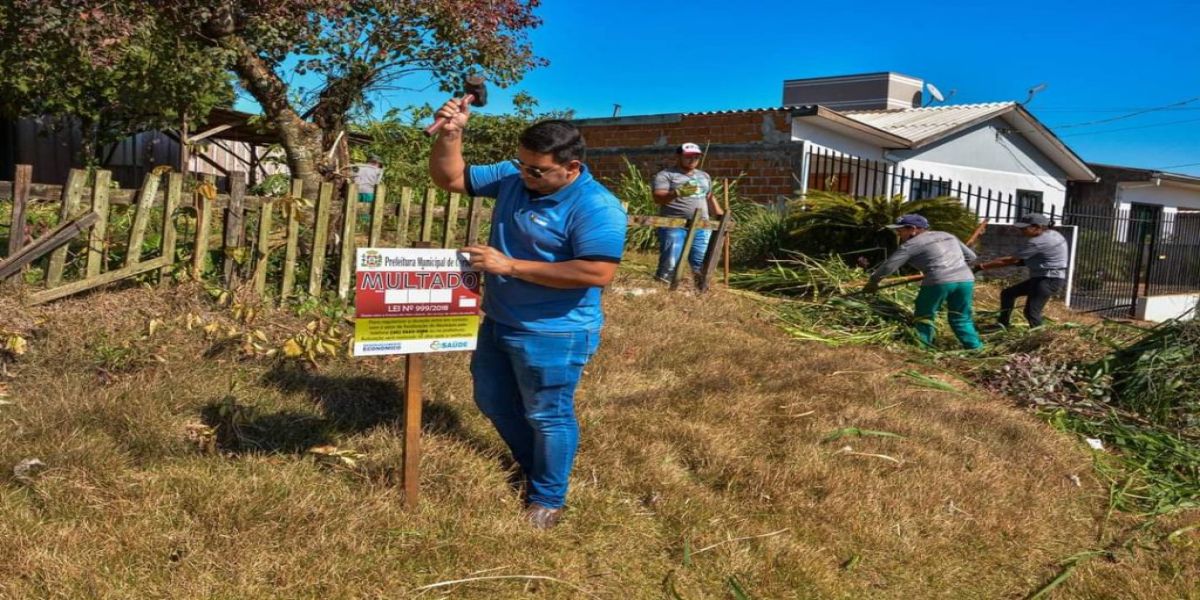 Multa de R$1.195,20  é aplicada em terreno irregular de Corbélia