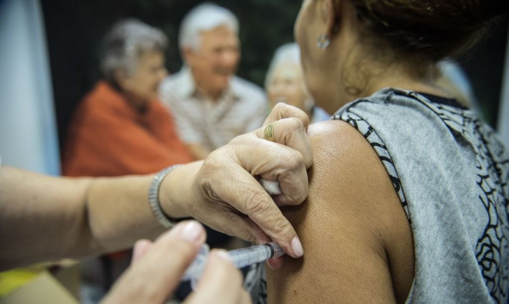 Segunda etapa de vacinação contra gripe começa amanhã