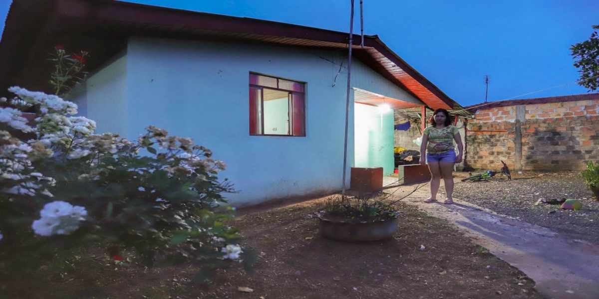 Copel mantém proibição de cortes para famílias de baixa renda, beneficiando 370 mil lares
