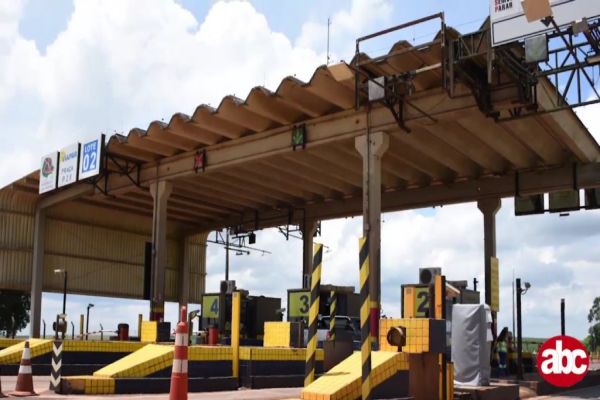 EM DIA DE FESTA CORBÉLIA INAUGURA OBRAS E RECEBE  STAFF DO GOVERNO E DO TRIBUNAL DE JUSTIÇA