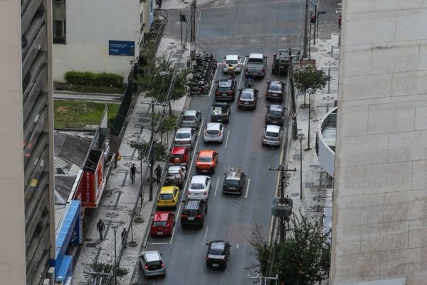 Motoristas podem ter 40% de desconto em multas de trânsito