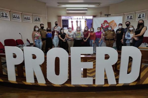 Lançamento do Proerd é realizado na câmara de vereadores em Corbélia