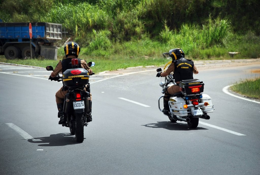 Feriado de Finados terá policiamento reforçado nas estradas estaduais do Paraná