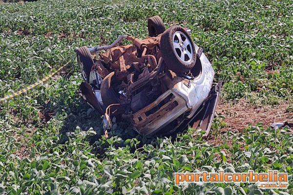 Veículo atinge árvore e tira vida de condutor na PR574 em Cafelandia