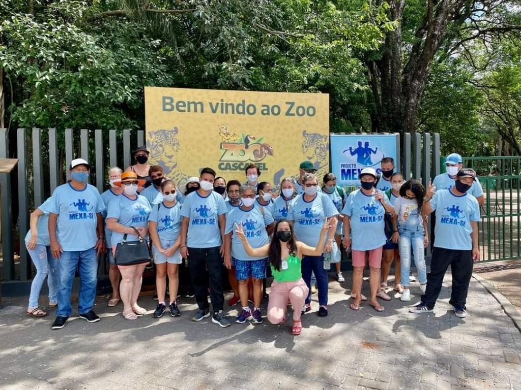 Programa Gerando Saúde leva integrantes do projeto Mexa-se para passeio