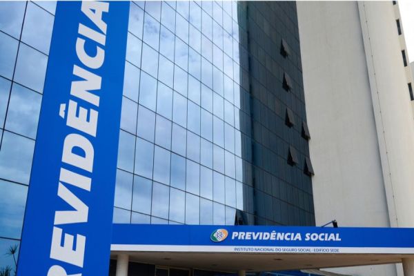 Benefícios do INSS com reajuste começaram a ser pagos hoje