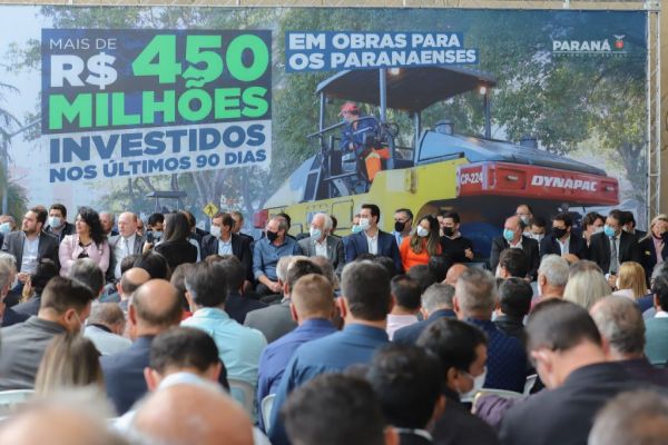 Governo investe mais de R$ 450 milhões em obras urbanas nos municípios do Paraná