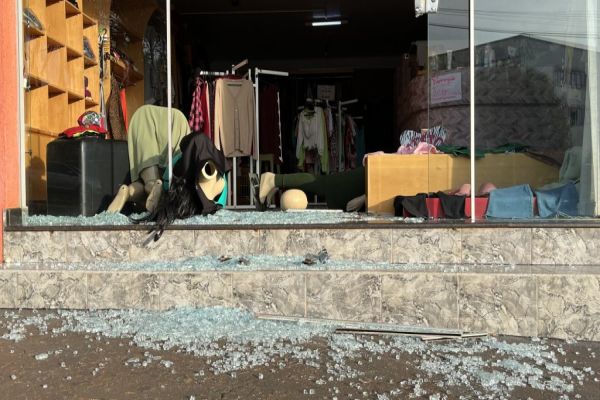 Loja de roupas é arrombada no centro de Corbélia