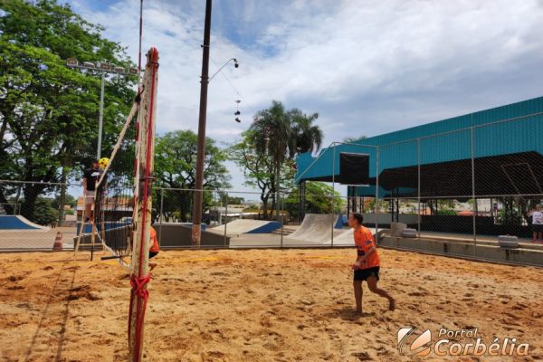 Academia MaxFit/Líder Supermercado fica com título do futevôlei nos Jocorb’s