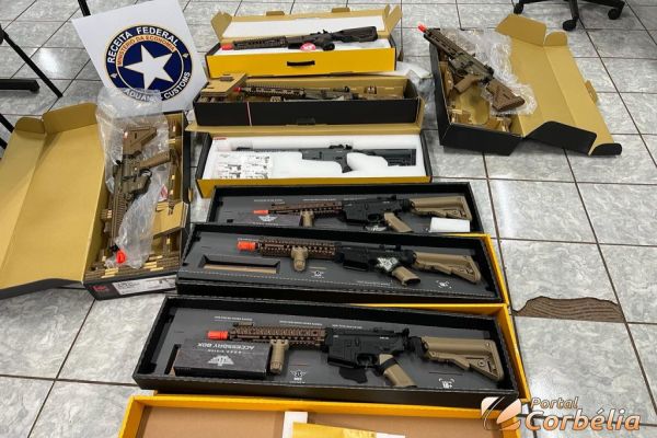 Receita Federal apreende grande quantidade de armas de airsoft em transportadora de Corbélia