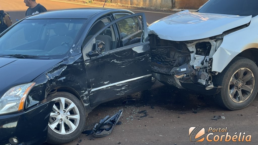 Defesa Civil e SAMU atendem acidente na Avenida Santa Catarina em Corbélia