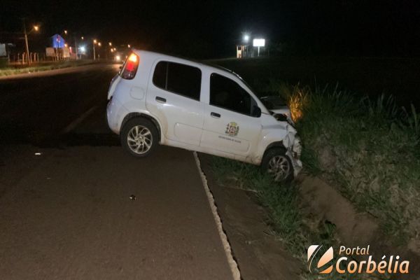 Quatro pessoas ficam feridas em colisão lateral na BR-369, envolvendo veiculo da saúde de Corbélia