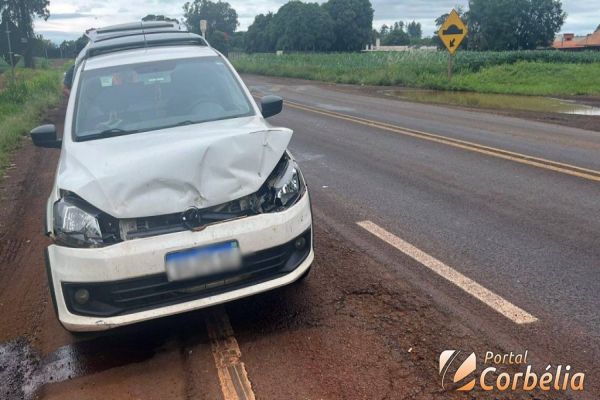 Forte colisão traseira entre VW Saveiro e L200 Triton é registrada na BR-369 em Corbélia